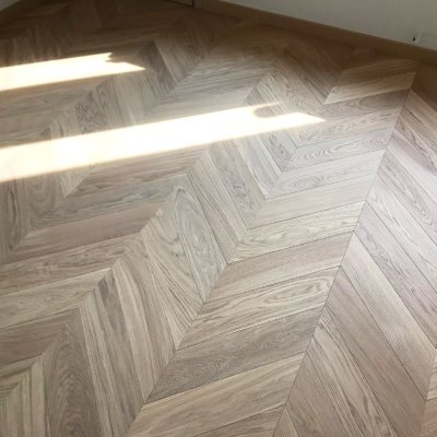 FertigDeska Chevron Dab Color Avorio 10