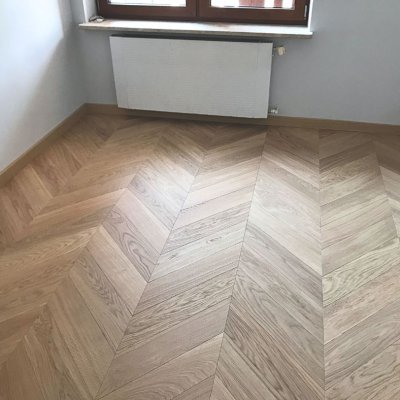 FertigDeska Chevron Dab Color Avorio 15